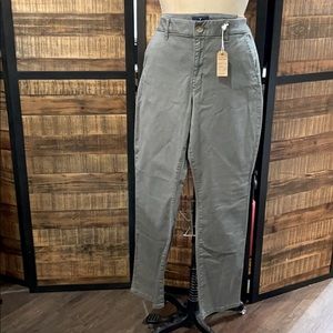 American Eagle Outfitters Stretch Skinny Low-rise